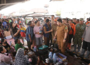 Bupati Subang Tinjau Langsung Banjir Pamanukan, Jamin Kebutuhan Logistik Pengungsi Aman