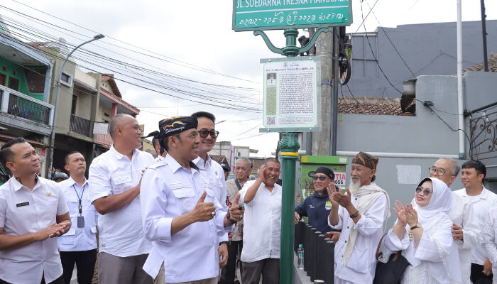 Pemkot Cimahi Resmi Abadikan Nama Tokoh Daerah Sebagai Nama Jalan Baru